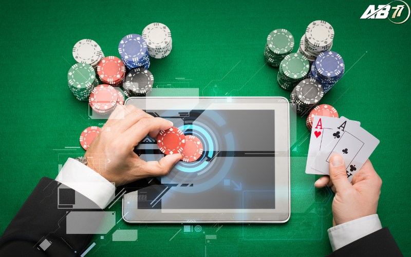 Poker online dễ chơi dễ thắng
